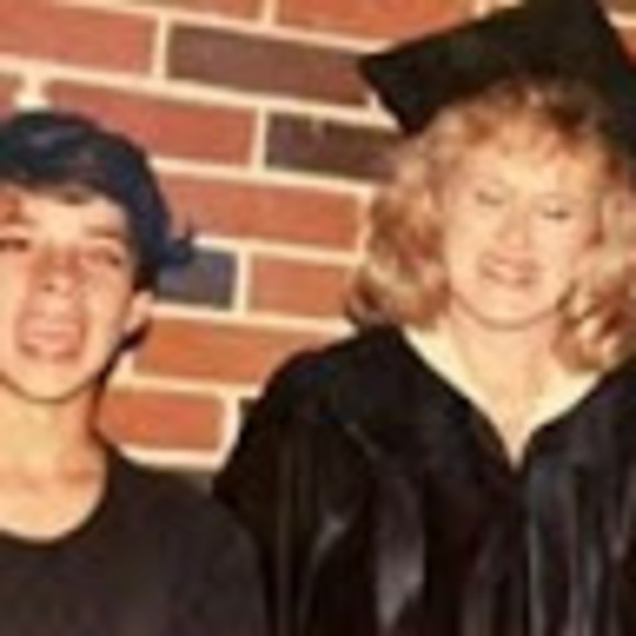 Meet your Posher, Chris - Picture 1 of 1